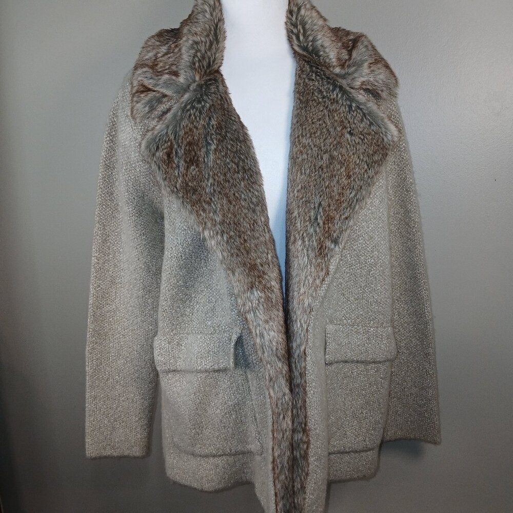 COCO AND CARMEN KNIT WRAP STYLE JACKET FAUX FUR COLLAR, TAN, SIZE SMALL